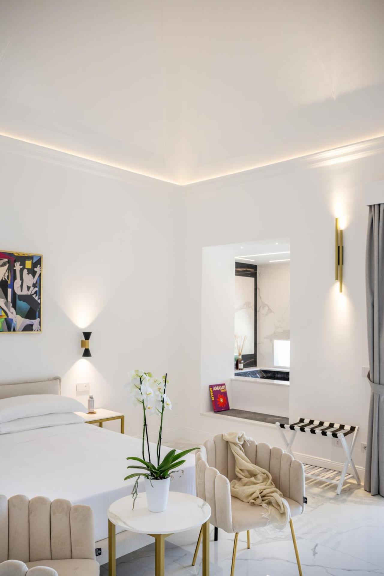 Gianlica Suites Позитано Екстериор снимка