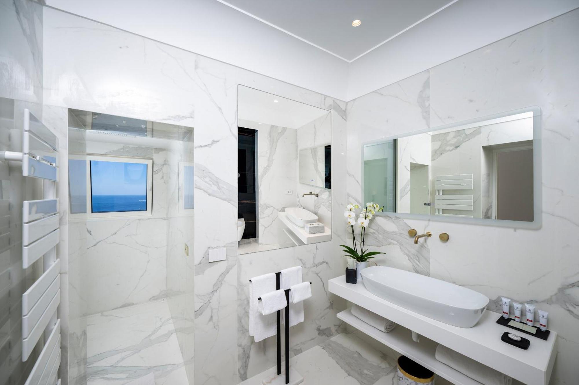 Gianlica Suites Позитано Екстериор снимка