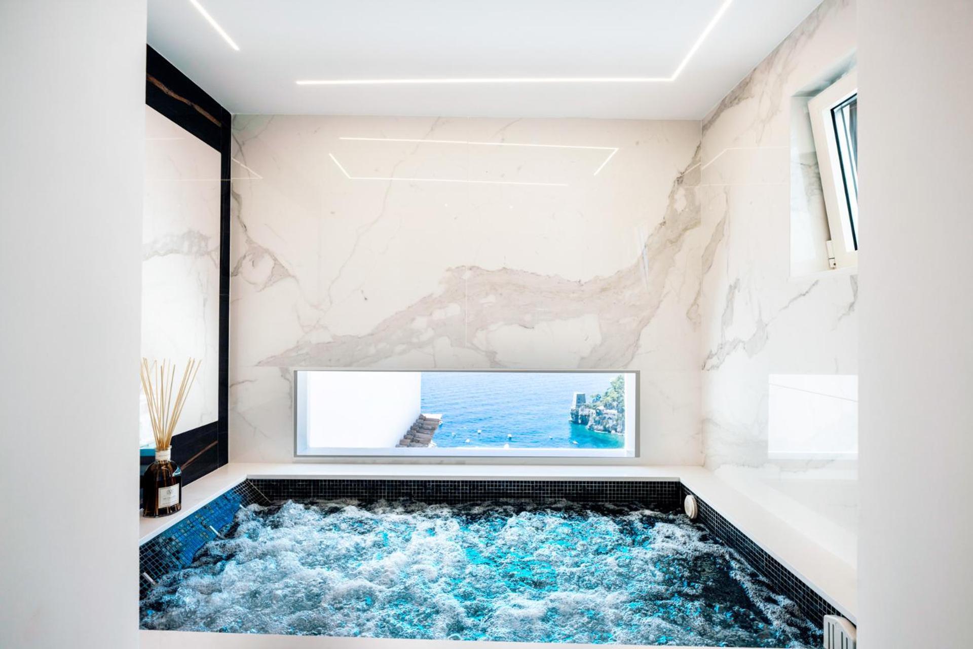 Gianlica Suites Позитано Екстериор снимка